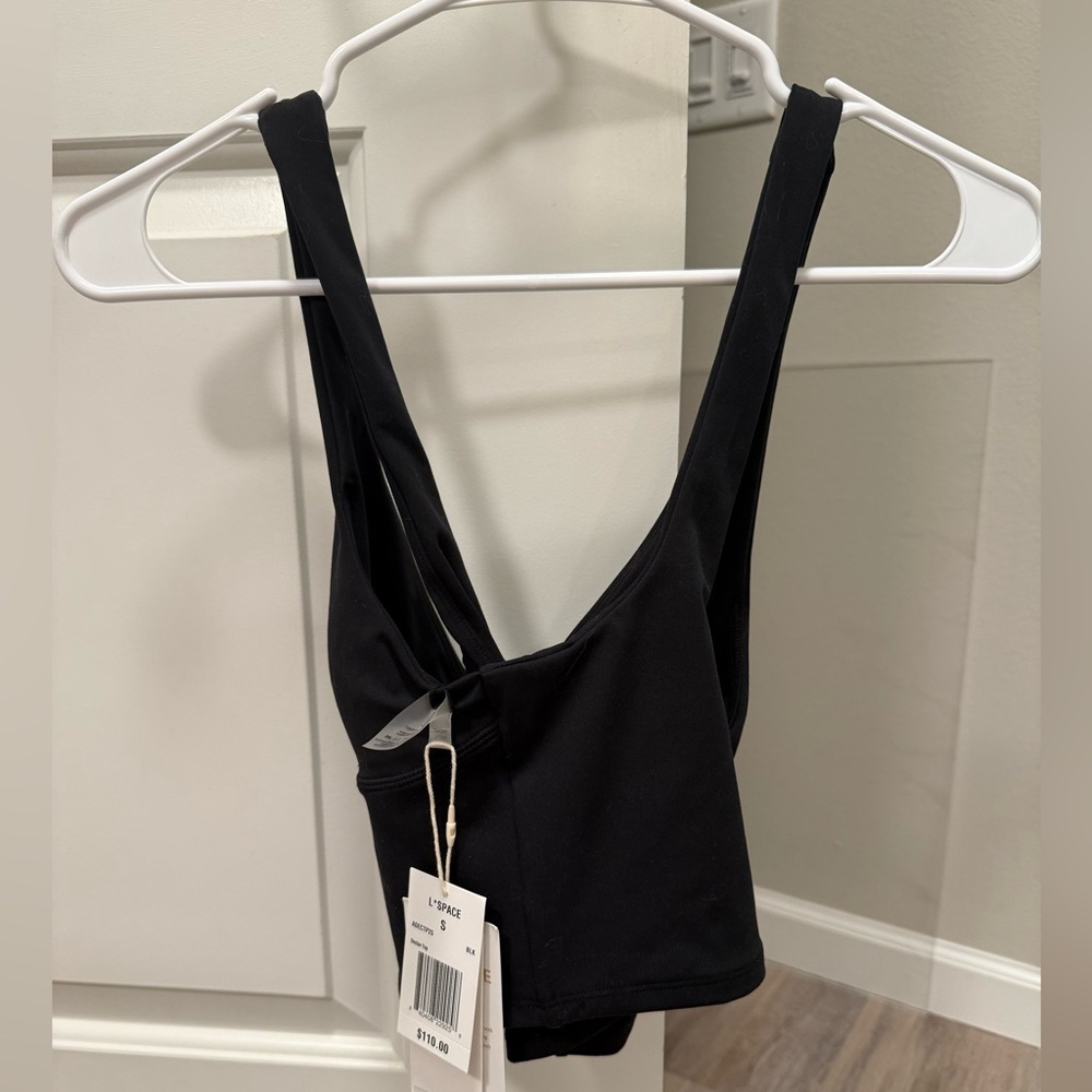 L*SPACE Declan Top in Black - Picture 4 of 6